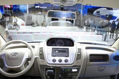 西安泛想大通汽車服務 專業汽車信息咨詢服務的領航者